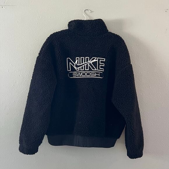 Nike Swoosh Sherpa Fleece Jacket Women’s M Black Embroidered Streetwear Y2K - Picture 1 of 5